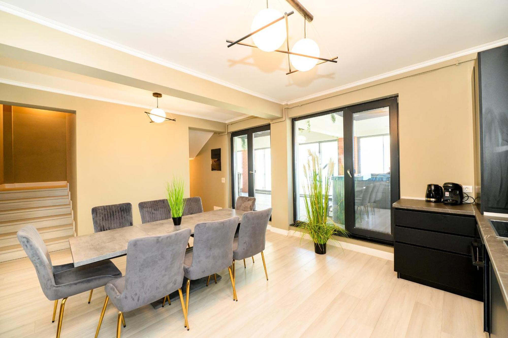 Aquarium Residence Penthouse 7 นาโวดาริ ภายนอก รูปภาพ